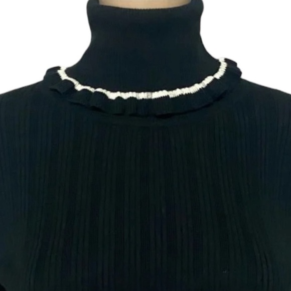 KATE SPADE Black Ribbed Turtleneck With White Ruffled Trim Women's Size M - Picture 5 of 12